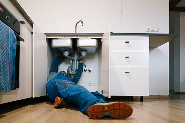 Professional Drain Cleaning technician working in Ravenna, KY